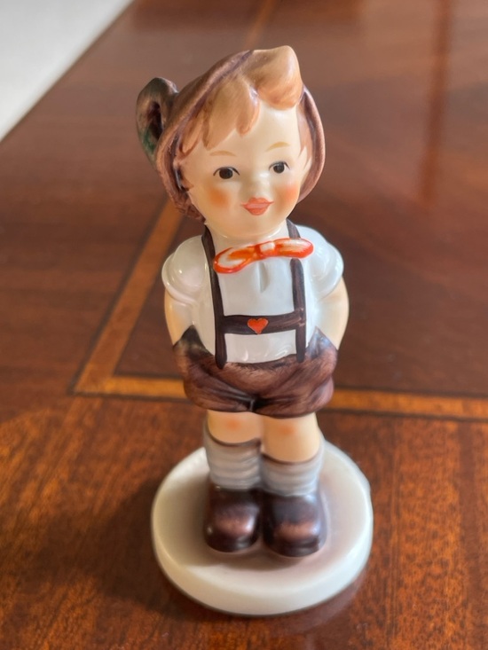 Hummel Other - M.l.Hummel figurine “For Keeps” #630